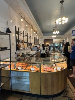 Eva's Bakery by null