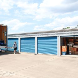 Magnolia Storage
