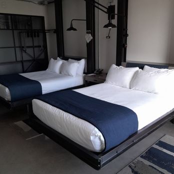 FOUND:RE Phoenix - Clean but dark and cold - Hotels Near Me - Phoenix, Arizona