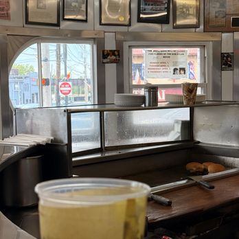 White Mana Diner - Burgers Near Me - Jersey City, New Jersey White Mana Diner - Burgers Near Me - Jersey City, New Jersey