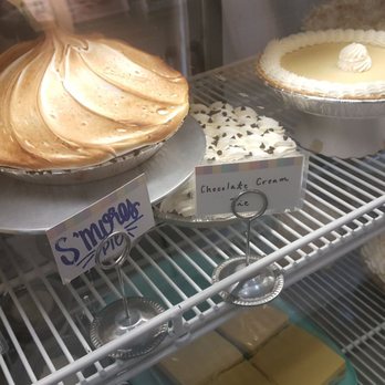 Sweet Mandy B's - Pies look so good! - Bakeries Near Me - Chicago, Illinois Sweet Mandy B's - Pies look so good! - Bakeries Near Me - Chicago, Illinois