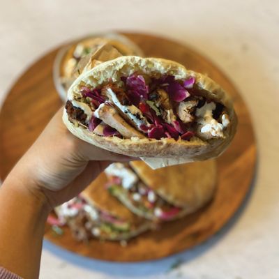 Roti Mediterranean Bowls. Salads. Pitas. by null