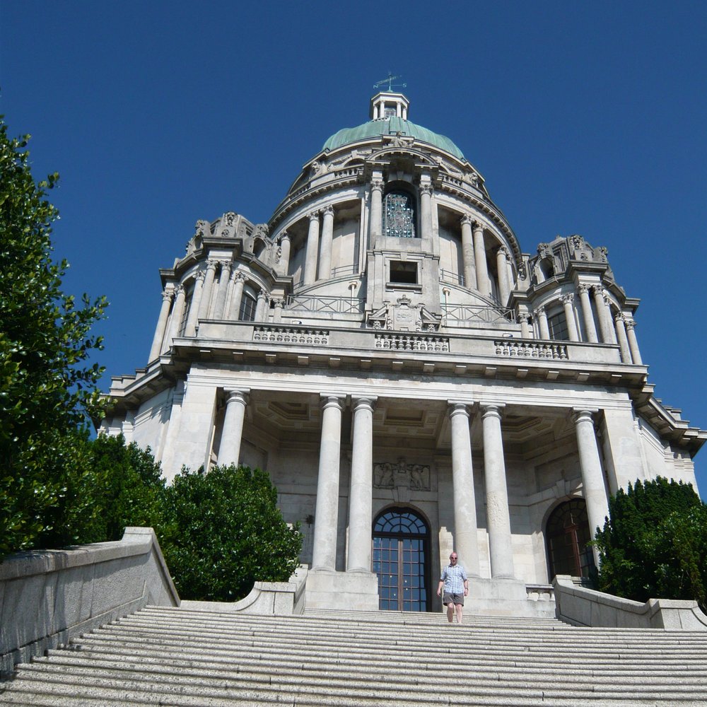 Williamson Park - Guest Houses Near Me - Lancaster, LAN