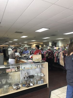 KIWANIS THRIFT STORES - Updated February 2026 - 652 Del Prado Blvd N