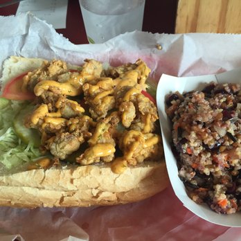 Windy Corner Market - Oyster Po Boy and 7 grain salad - American Near Me - Lexington, Kentucky Windy Corner Market - Oyster Po Boy and 7 grain salad - American Near Me - Lexington, Kentucky