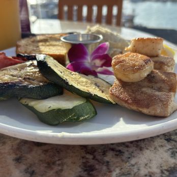 Lighthouse Oyster Bar & Grill - Black Sea Bass and Scallops - Seafood Near Me - Oceanside, California Lighthouse Oyster Bar & Grill - Black Sea Bass and Scallops - Seafood Near Me - Oceanside, California