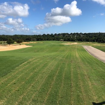 Bella Collina Club - Hole 8 - Venues & Event Spaces Near Me - Montverde, Florida