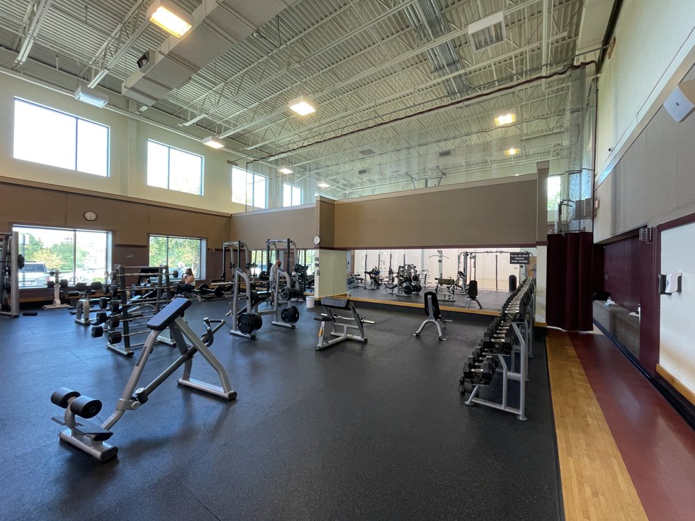ONELIFE FITNESS GERMANTOWN Updated August 2024 12 Photos & 20 Reviews 20500 Seneca