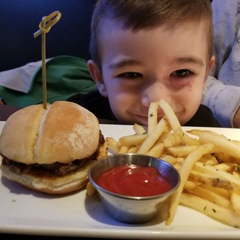 Eureka! - Kids menu burger - American Near Me - Boise, Idaho