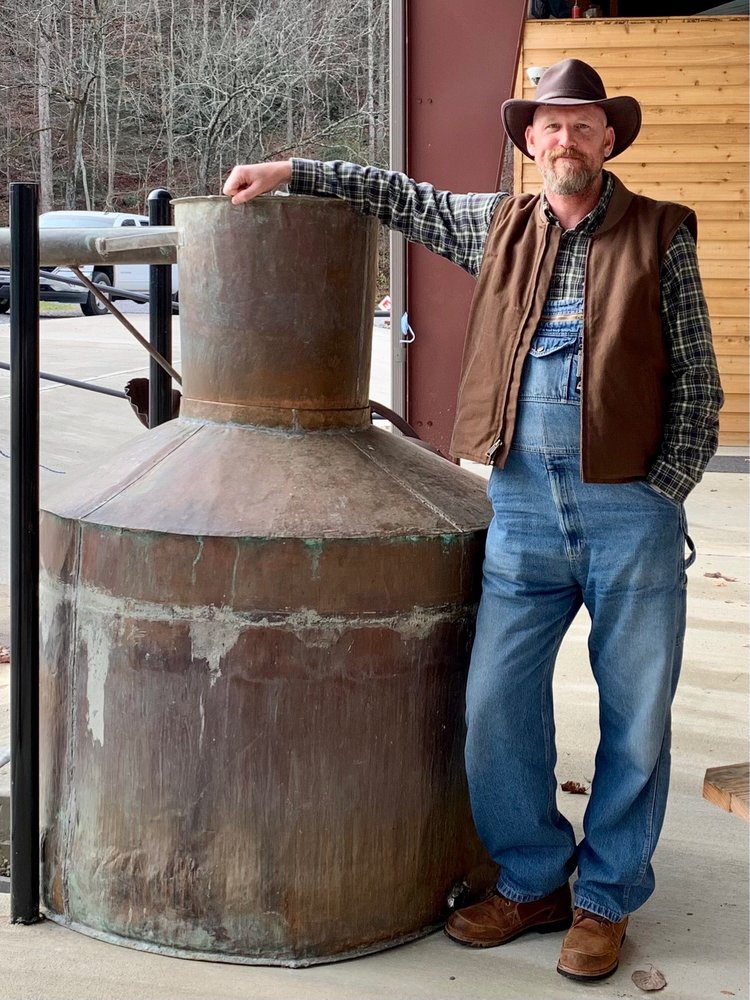 Adventure Distilling Logo