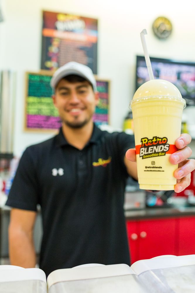 RETRO FITNESS Updated March 2024 24 Photos & 47 Reviews 505 N