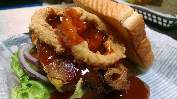 Flo's Kitchen by null