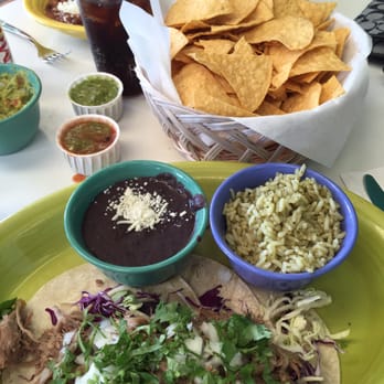Agua Verde Cafe - Traditional pork tacos and chips with guacamole!!! - Mexican Near Me - Seattle, Washington Agua Verde Cafe - Traditional pork tacos and chips with guacamole!!! - Mexican Near Me - Seattle, Washington