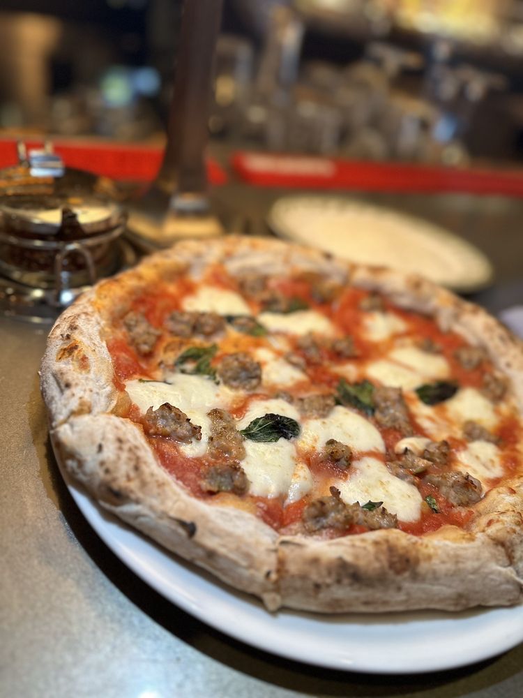 Elisabetta S Ristorante Bar Pizzeria.ELISABETTA'S RISTORANTE BAR PIZZERIA - Updated September 2025 - 1158 ...