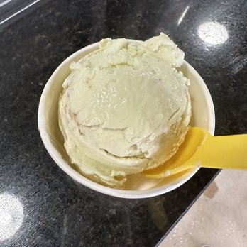 Small Batch Creamery - Ice Cream & Frozen Yogurt Near Me - St. Petersburg, Florida Small Batch Creamery - Ice Cream & Frozen Yogurt Near Me - St. Petersburg, Florida