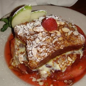 M henry - CranApple Toast - Breakfast & Brunch Near Me - Chicago, Illinois M henry - CranApple Toast - Breakfast & Brunch Near Me - Chicago, Illinois