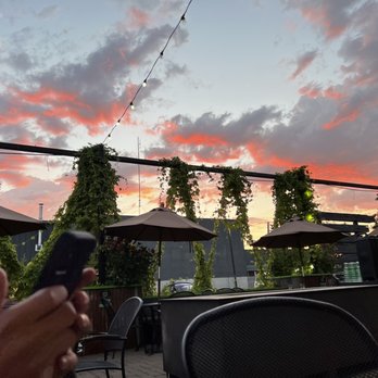 Hop Valley Brewing Company - View of the sunset from the patio. - Breweries Near Me - Eugene, Oregon Hop Valley Brewing Company - View of the sunset from the patio. - Breweries Near Me - Eugene, Oregon