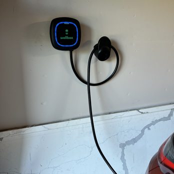 EVCHARGE4U - Electricians Near Me - Berkeley, California EVCHARGE4U - Electricians Near Me - Berkeley, California