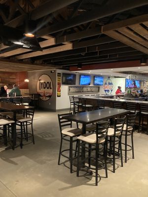 Mason Jar Brews and Burgers by null