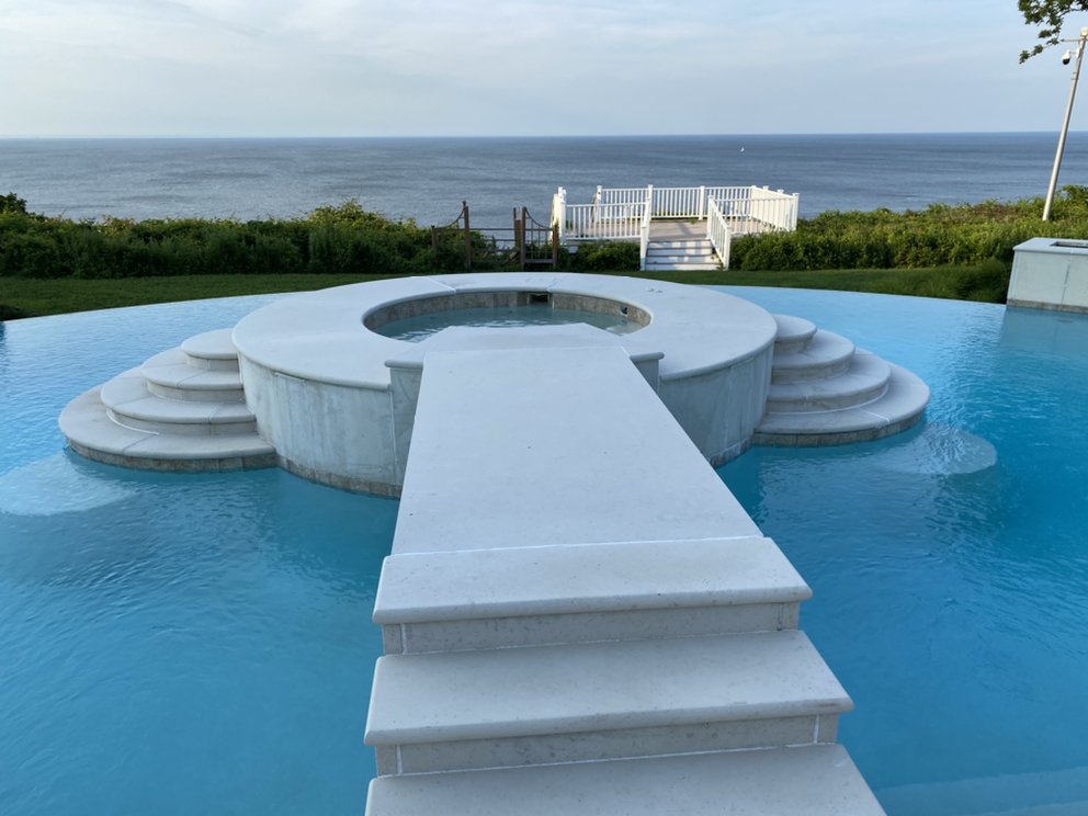 GLORIA LI REALTY Updated May 2024 140 Jericho Tpke, Syosset, New