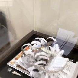 Book sculpture