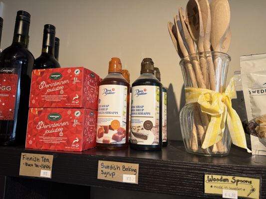 Krown Bakery & Eatery by null