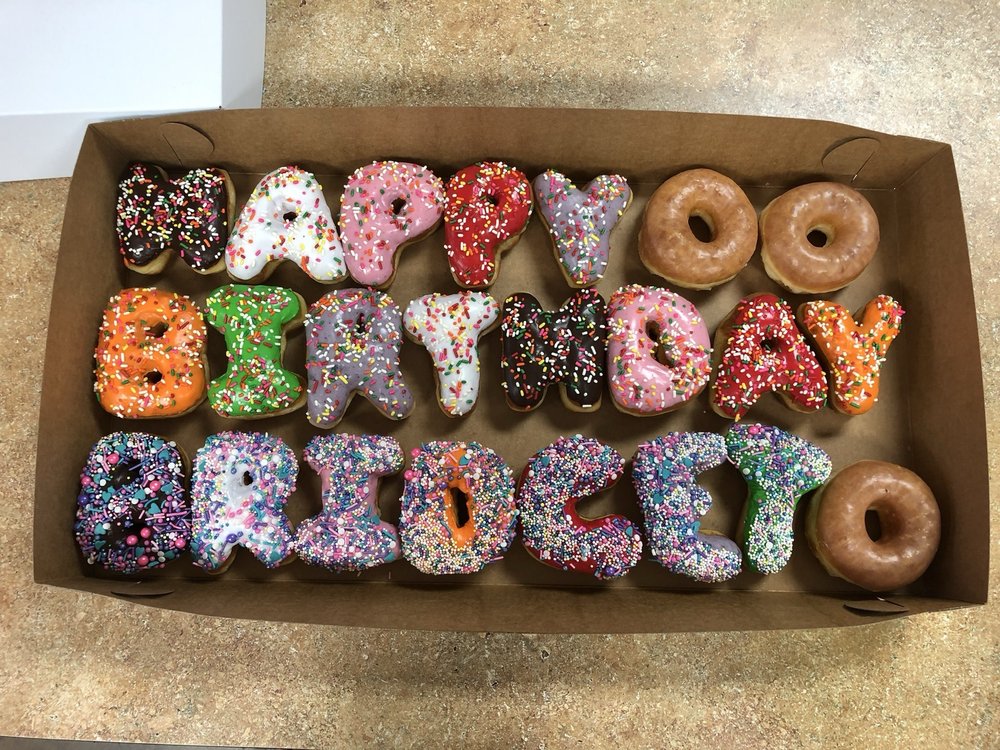 Georgetown Donuts Logo