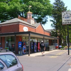 Roebling Town Market - Outside store front.