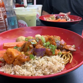 LOTUS CHINESE - Pineapple Chili Garlic Eggplant Tofu Bowl Lunch - Asian Fusion Near Me - Austin, Texas LOTUS CHINESE - Pineapple Chili Garlic Eggplant Tofu Bowl Lunch - Asian Fusion Near Me - Austin, Texas
