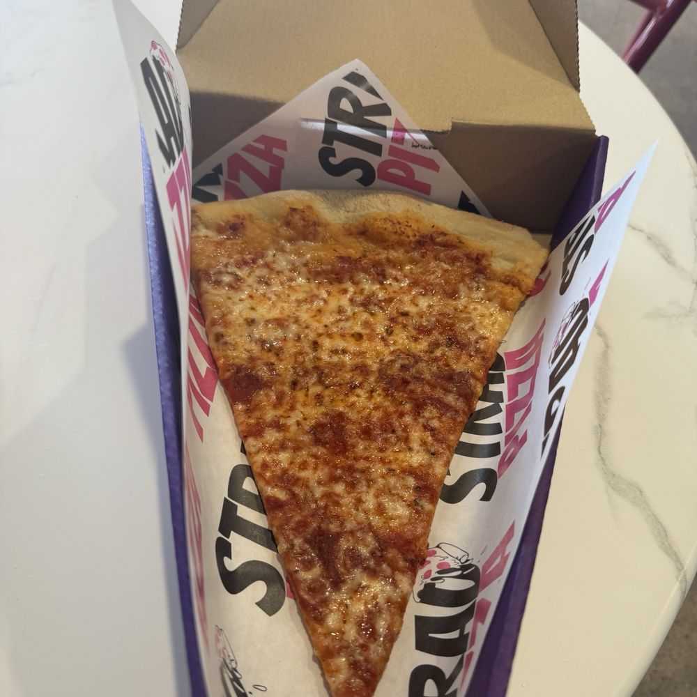 Strad Pizza - Cheese pizza slice - Pizza Near Me - Scottsdale, Arizona Strad Pizza - Cheese pizza slice - Pizza Near Me - Scottsdale, Arizona