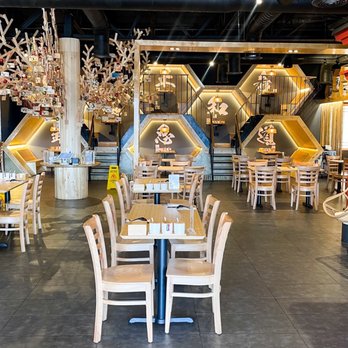 Kyuramen - Suwanee - Interior - Ramen Near Me - Suwanee, Georgia