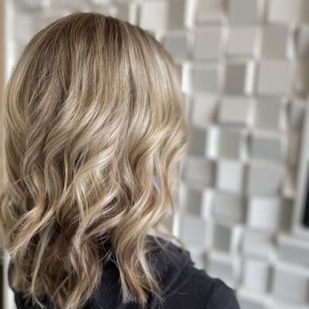 Beige & Mane - Highlight - Hair Stylists Near Me - Edmonds, Washington Beige & Mane - Highlight - Hair Stylists Near Me - Edmonds, Washington