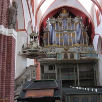 Marienkirche - Blick Richtung Altar - Museums Near Me - Salzwedel, ST