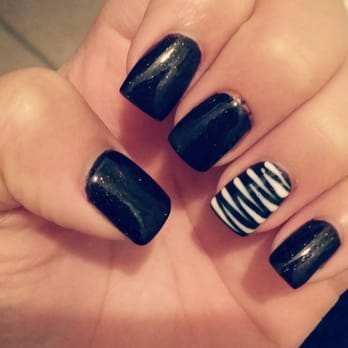 Diva Nails - My lovely nails. My middle fingers cuticle is still bleeding a bit unfortunately. - Nail Salons Near Me - Chula Vista, California