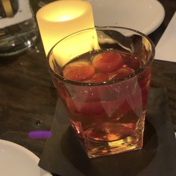 House 406 - Raspberry margarita - American Near Me - Northbrook, Illinois
