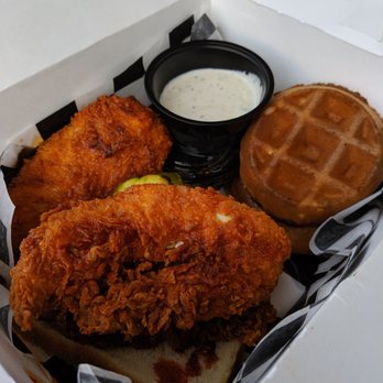 Jay Bird's Chicken - Chicken and Waffles - Chicken Shop Near Me - Long Beach, California