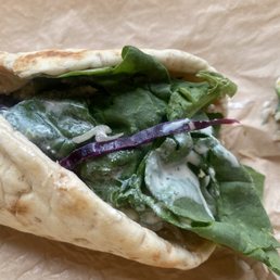 Falafel pita