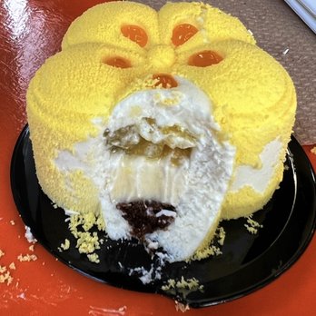 Cafe W Bakery and Desserts - Lime Pineapple Mousse - Cafes Near Me - Flushing, New York Cafe W Bakery and Desserts - Lime Pineapple Mousse - Cafes Near Me - Flushing, New York