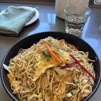 Urban Momo - Chow mein - Chinese Near Me - Palo Alto, California Urban Momo - Chow mein - Chinese Near Me - Palo Alto, California