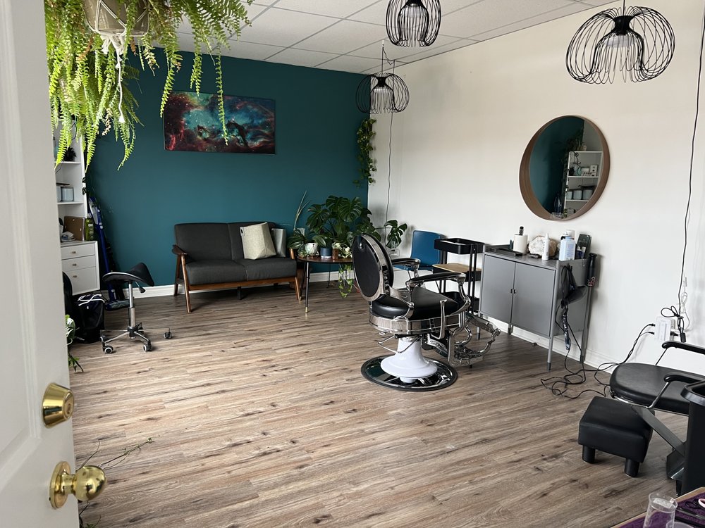 SORAYA Updated July 2024 191 Hurontario Street, Collingwood