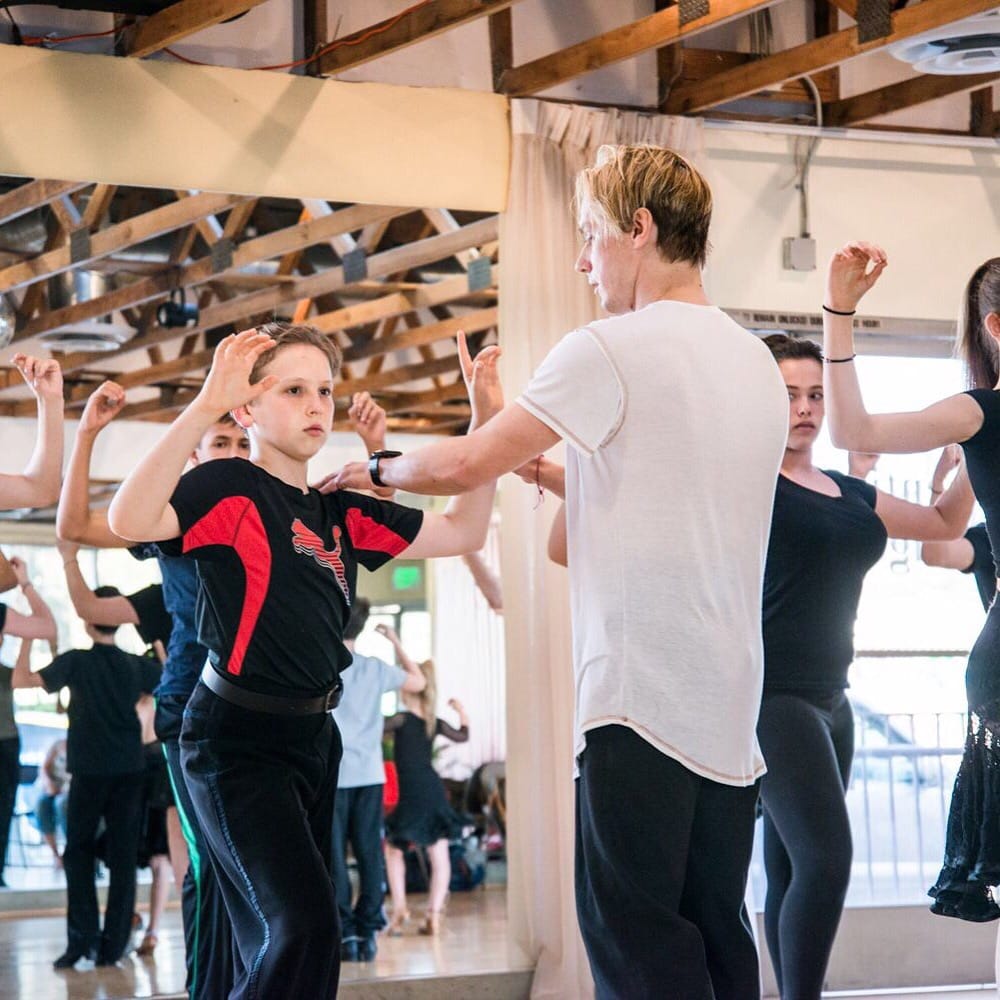 Ballroom Dancing LA Logo