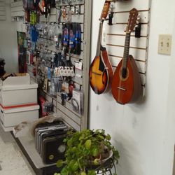 Vic's Music
