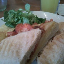 Garden House Cafe & Deli