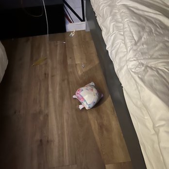 Sleeperz Hotel Dundee - After housekeeping has been - Hotels Near Me - Dundee, ABE