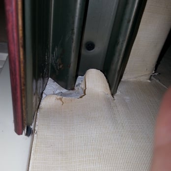 Courtyard by Marriott Vacaville - 200 dollar rooms should not look like this this is in closet - Hotels Near Me - Vacaville, California