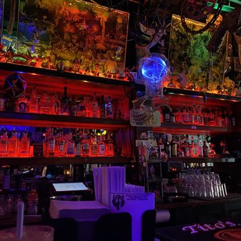 Hole In the Wall Saloon - Bar - Gay Bars Near Me - San Francisco, California Hole In the Wall Saloon - Bar - Gay Bars Near Me - San Francisco, California