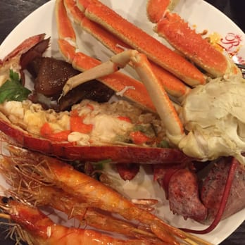Royal Buffet - Lobster and king crab legs - Chinese Near Me - Woodridge, Illinois