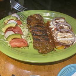 Tampiquena? steak wirh cheese enchiladas
