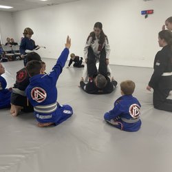 Nelumbo Jiu Jitsu - Kids Martial Arts in Oviedo, FL! Build confidence, focus and discipline through structured BJJ training. Ages 4+. FREE Intro Class!