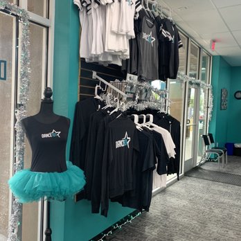 Dance 101 - Dance 101 Retail - Performing Arts Near Me - Tempe, Arizona